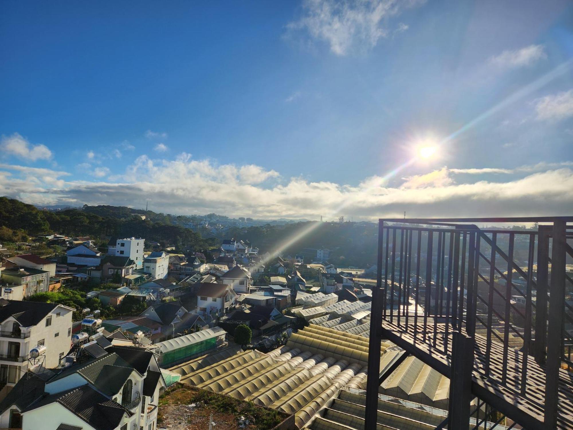 Happy Bun Hotel Da Lat Exterior foto